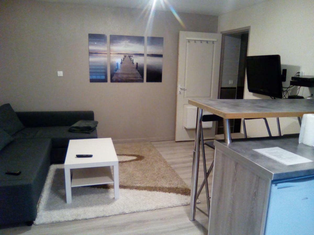 Studio Au Calme Apartamento Batilly  Exterior foto